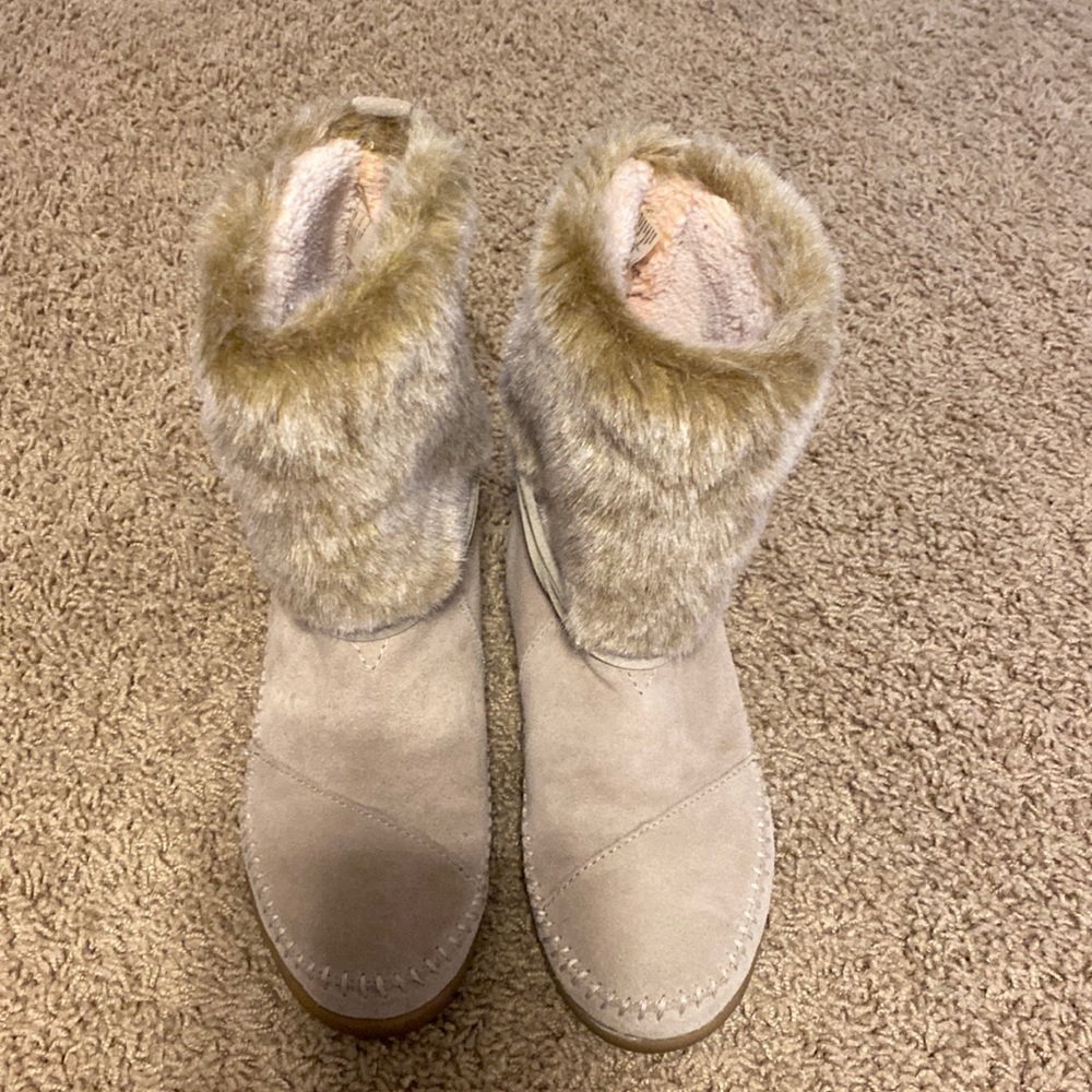 Winter boots